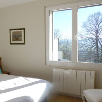 chambre grand lit Marulaz